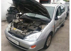 ford focus berlina (cak) del año 2000