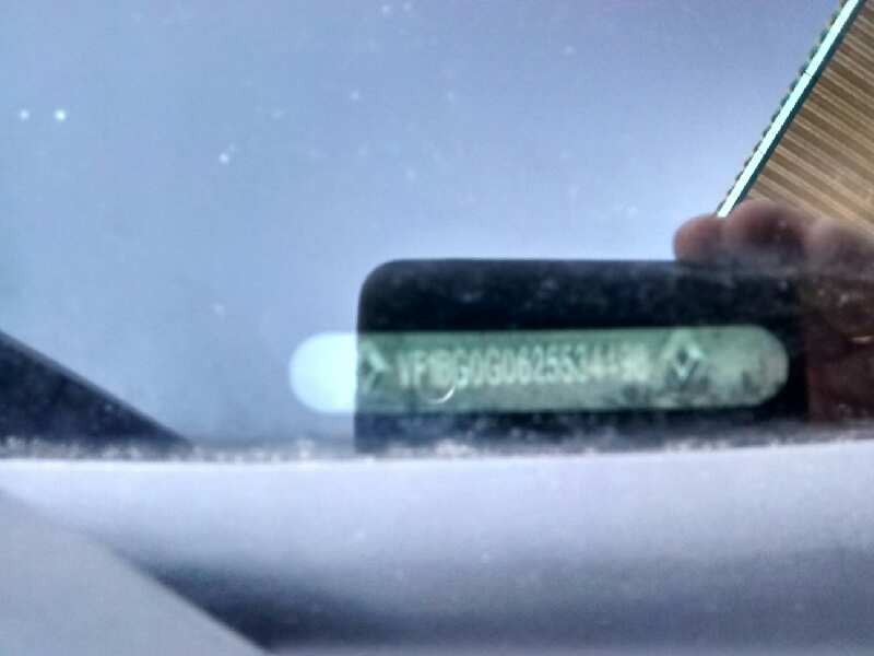 renault laguna ii (bg0) del año 2001