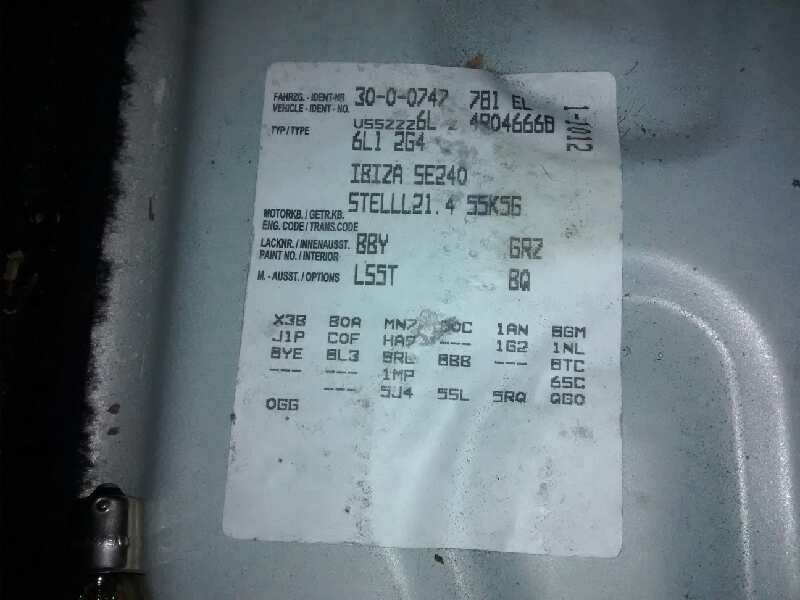 seat ibiza (6l1) del año 2003