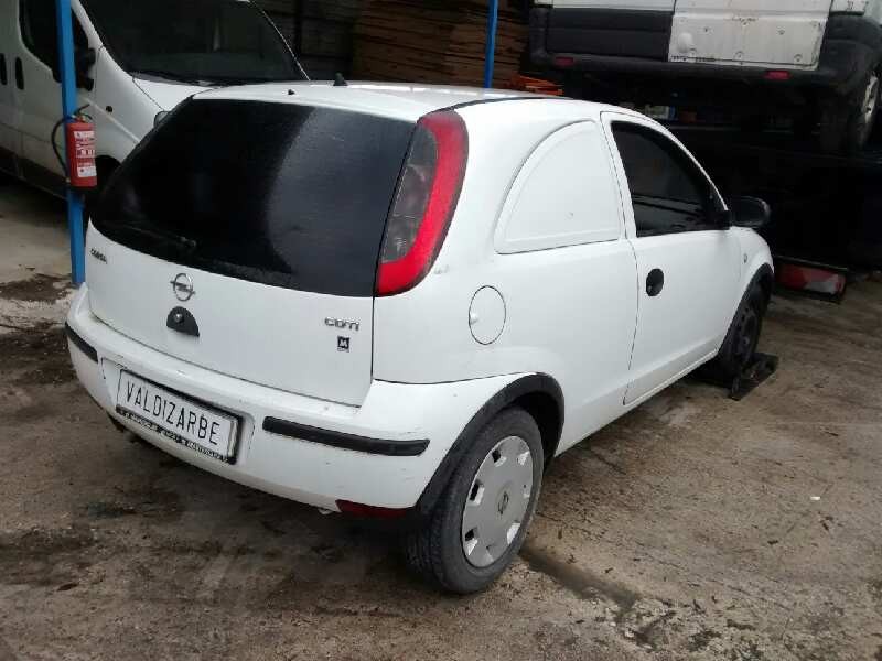 opel corsa c del año 2003