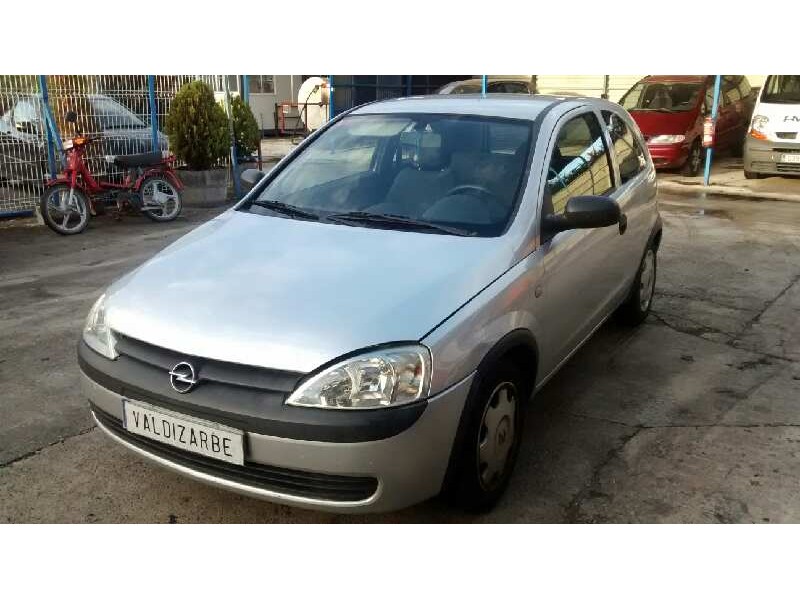 opel corsa c del año 2002