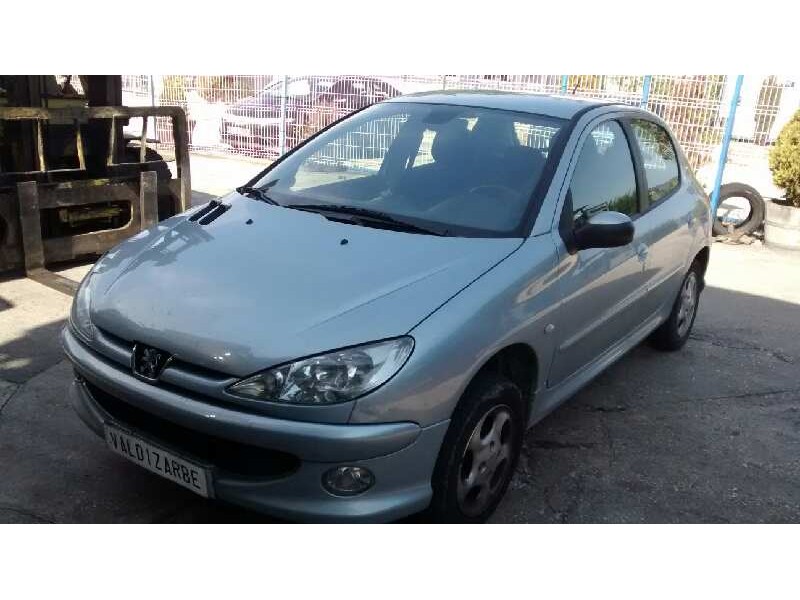 peugeot 206 berlina del año 2004