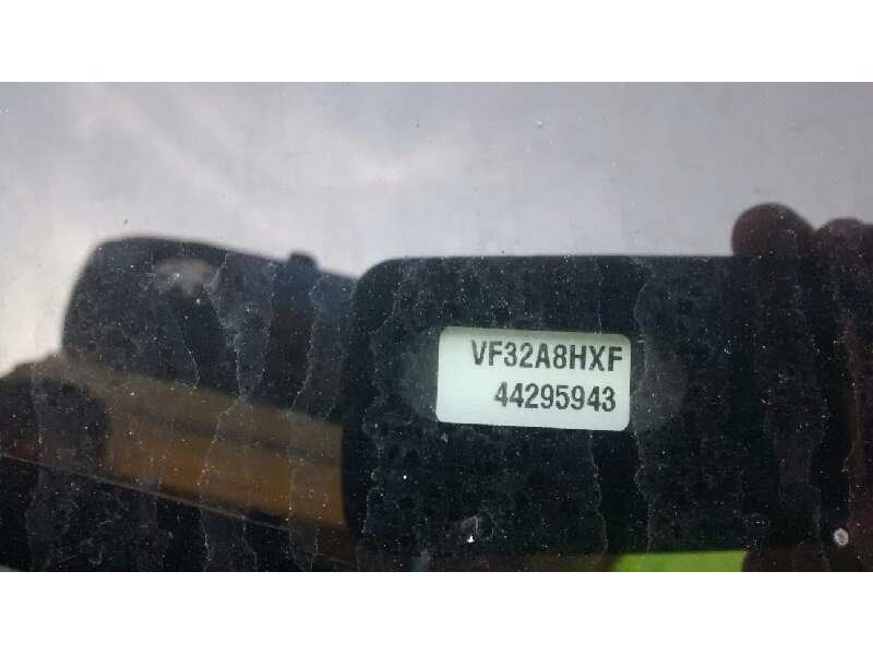 peugeot 206 berlina del año 2004