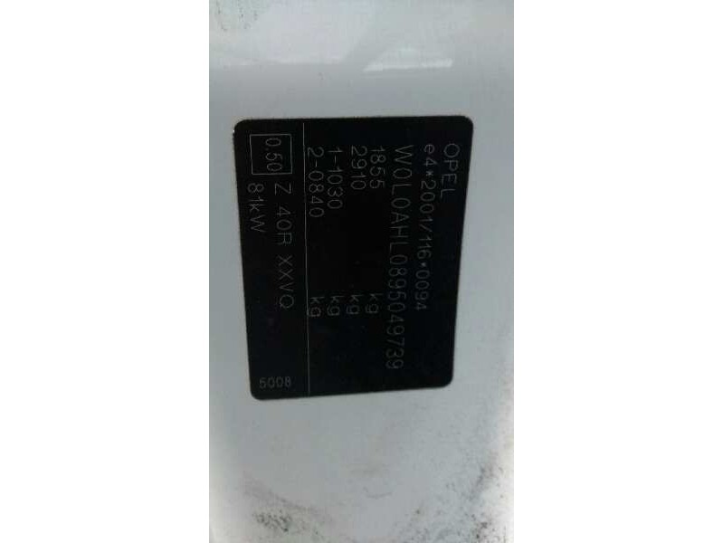 opel astra gtc del año 2009