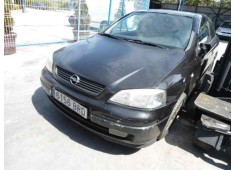 opel astra g berlina del año 2001