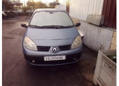 renault scenic ii del año 2004