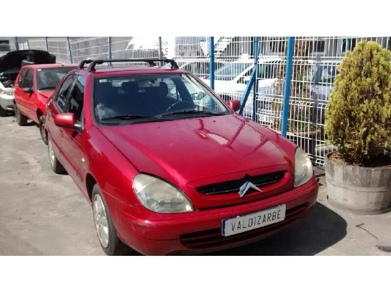 citroën xsara berlina del año 2001