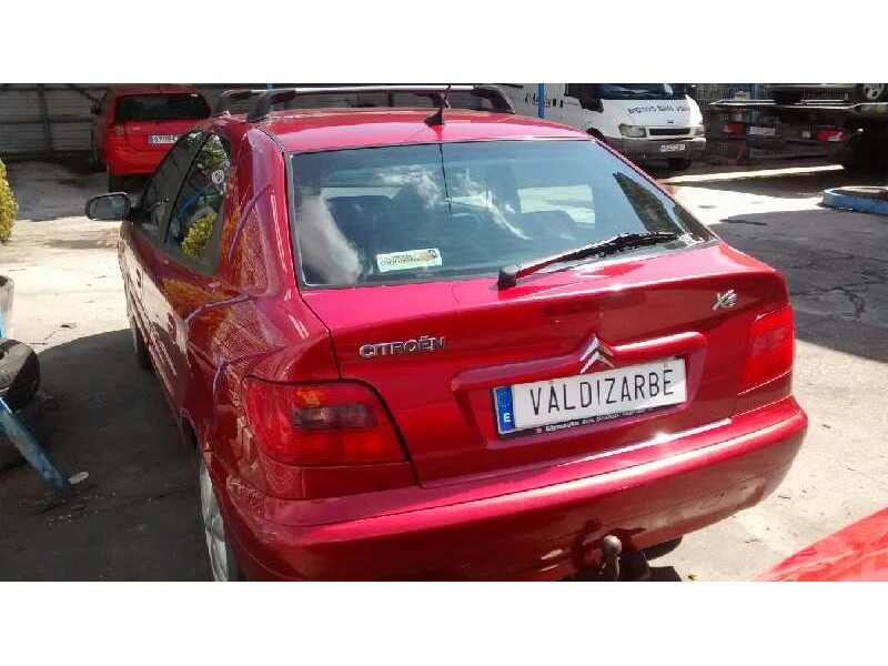 citroën xsara berlina del año 2001