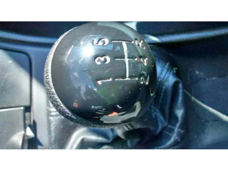 citroën xsara berlina del año 2001