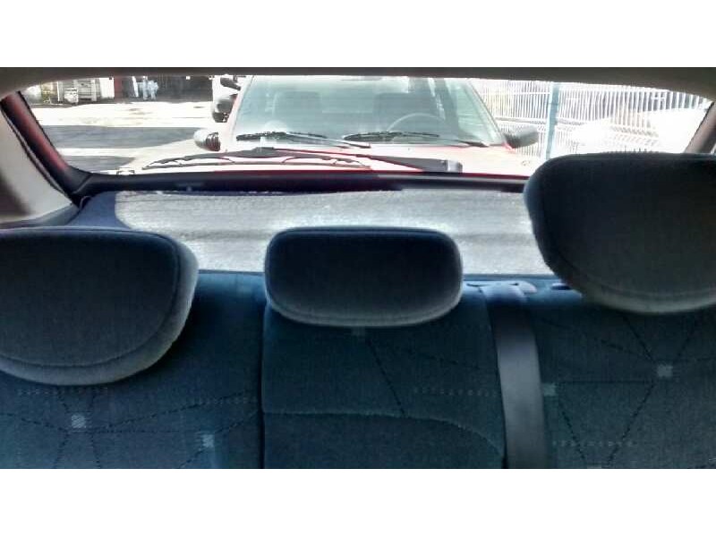 citroën xsara berlina del año 2001