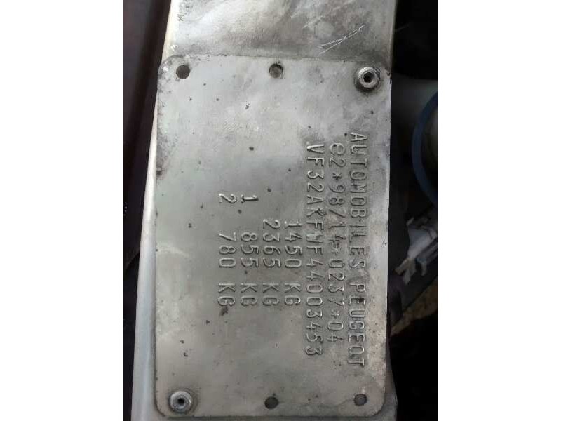 peugeot 206 berlina del año 2004