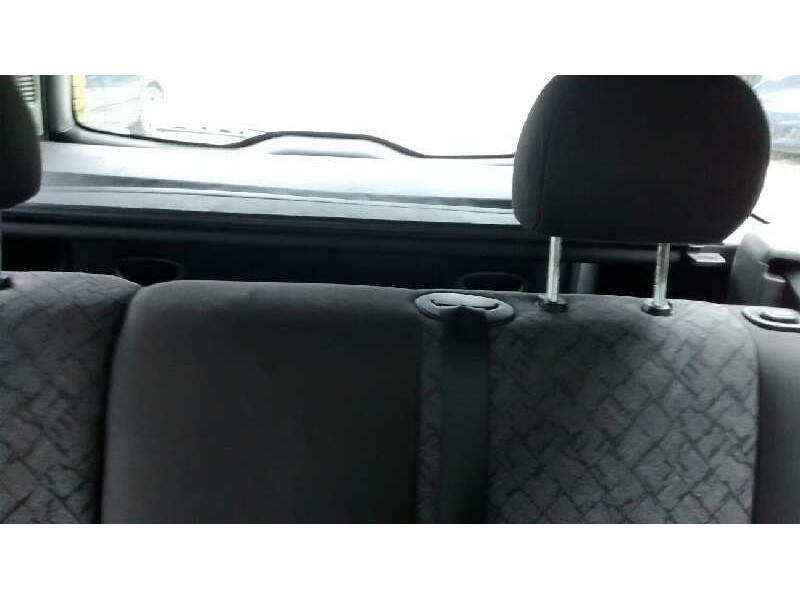 ford focus turnier (cak) del año 2001