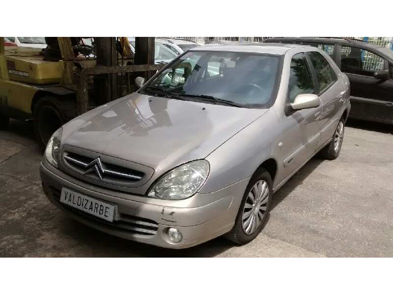 citroën xsara berlina del año 2004