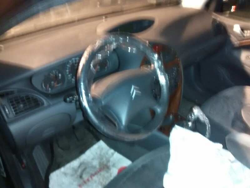 citroën c5 berlina del año 2004