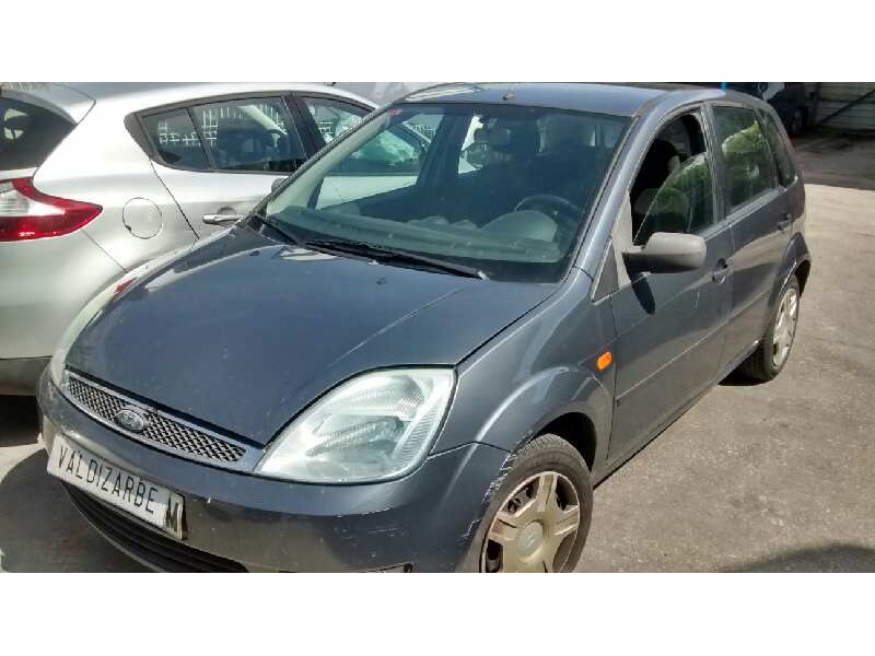 ford fiesta (cbk) del año 2004