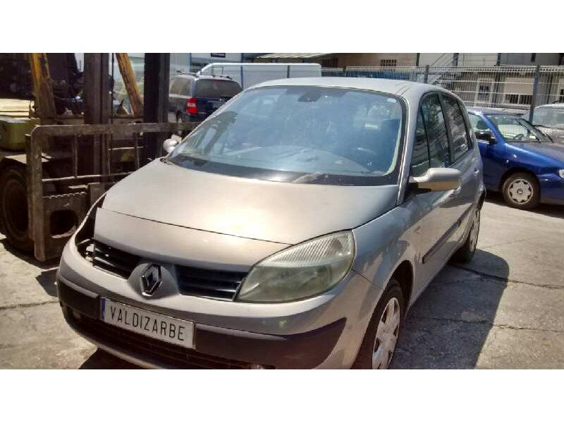 renault scenic ii del año 2004