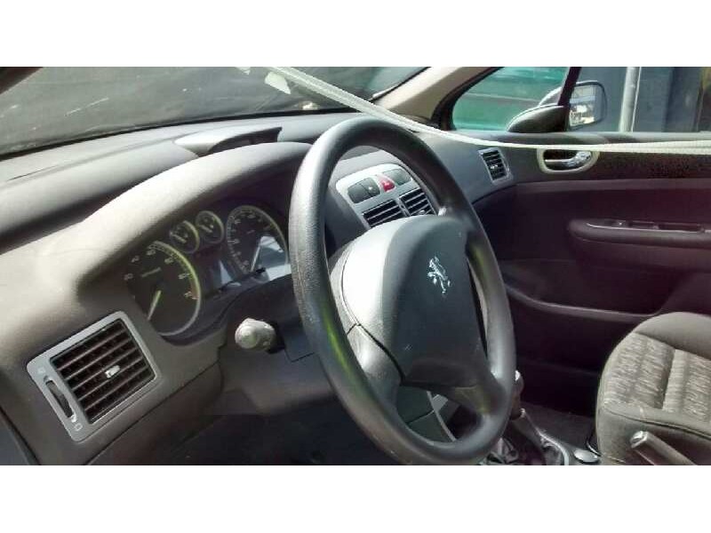 peugeot 307 (s1) del año 2004