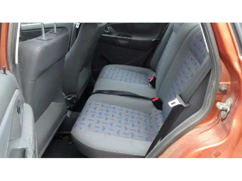 seat cordoba berlina (6k2) del año 2002