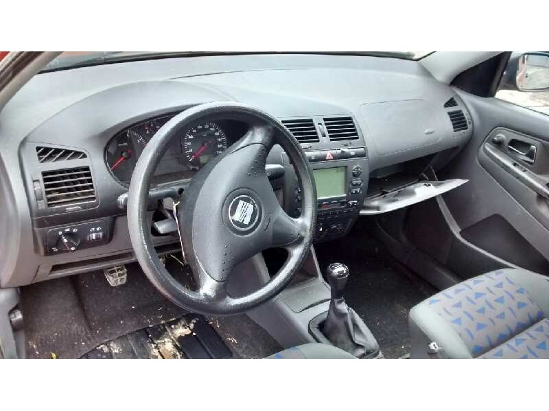 seat cordoba berlina (6k2) del año 2002
