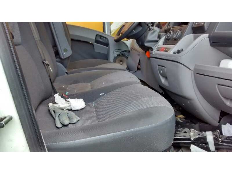 peugeot boxer caja cerrada, acrist. (bat. 3000) (330/333) del año 2010