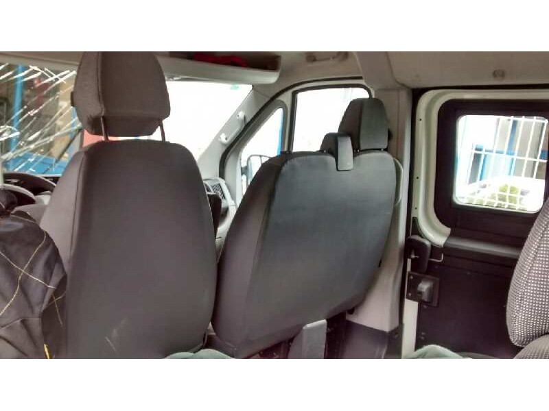 peugeot boxer caja cerrada, acrist. (bat. 3000) (330/333) del año 2010