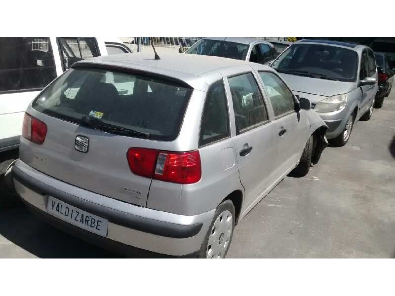 seat ibiza (6k1) del año 2001