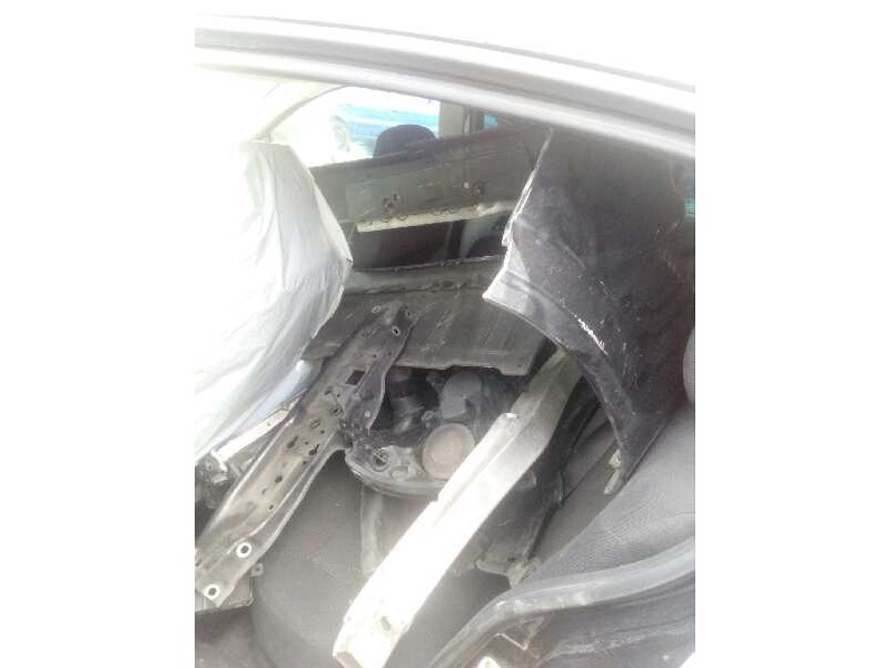 opel astra h berlina del año 2008