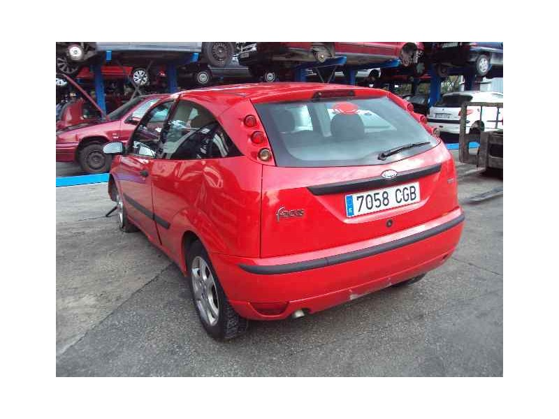 ford focus berlina (cak) del año 2003