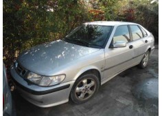 saab 9-3 berlina del año 2000