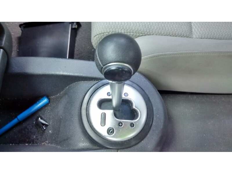 audi a2 (8z) del año 2001