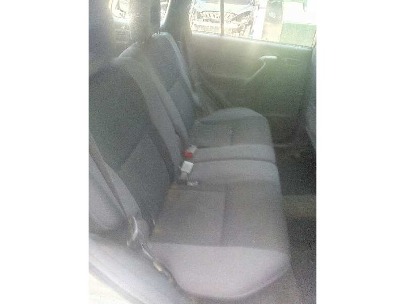 toyota rav 4 (a2) del año 2003