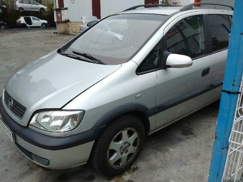 opel zafira a del año 2001