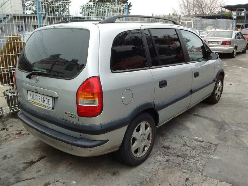 opel zafira a del año 2001