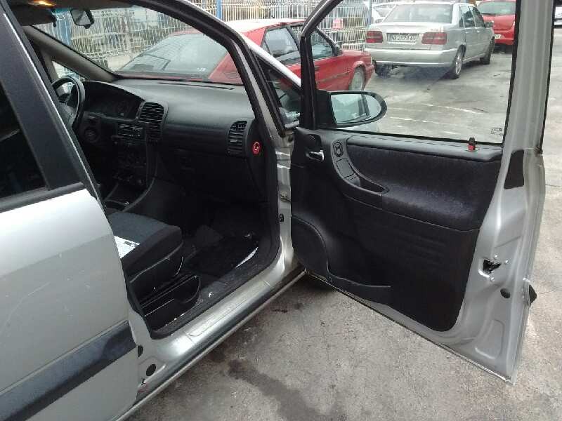 opel zafira a del año 2001