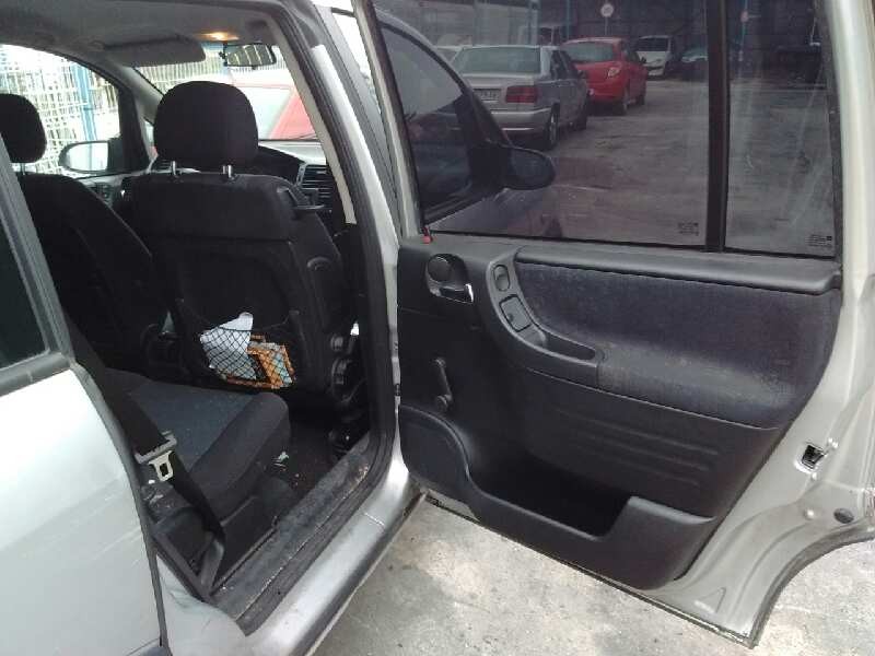 opel zafira a del año 2001