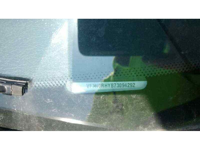 citroën xsara berlina del año 2002