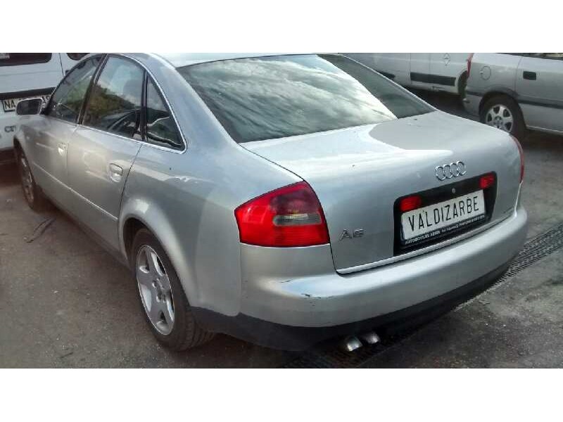 audi a6 berlina (4b2) del año 2002