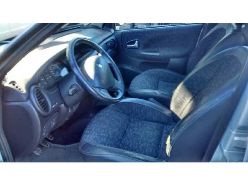 renault megane i fase 2 berlina (ba0) del año 2002