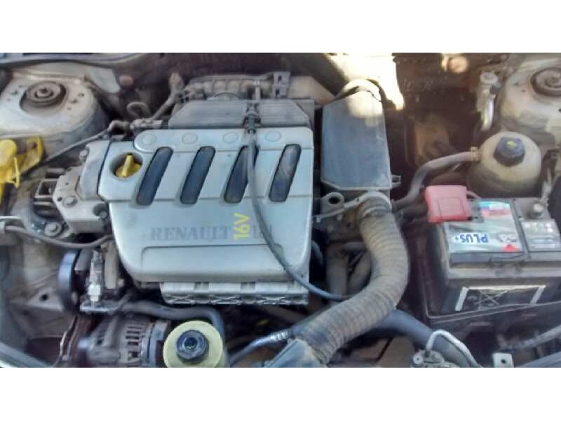 renault megane i fase 2 berlina (ba0) del año 2002