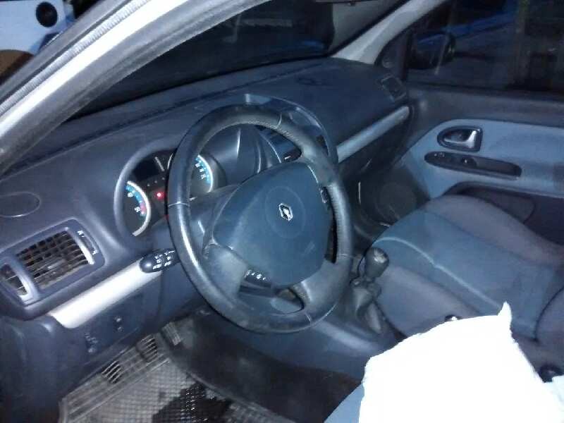 renault clio ii fase ii (b/cb0) del año 2005