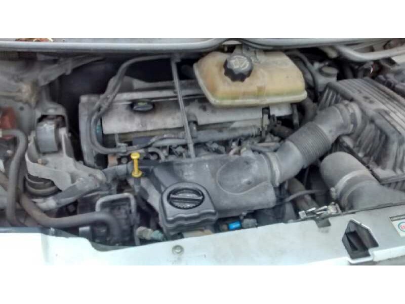 peugeot 806 del año 2000