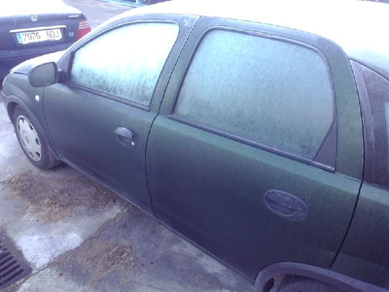 opel corsa c del año 2002