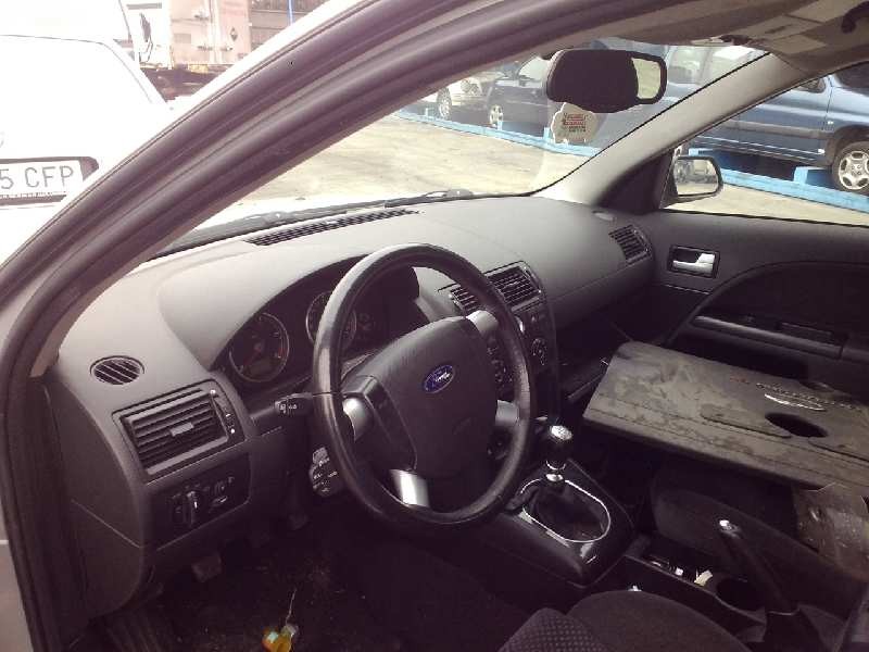 ford mondeo berlina (ge) del año 2001