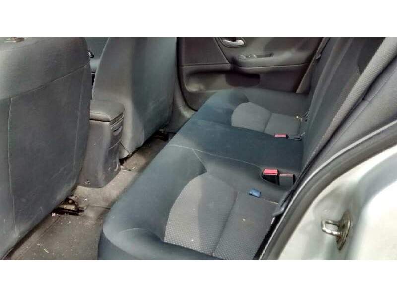 renault laguna ii (bg0) del año 2006