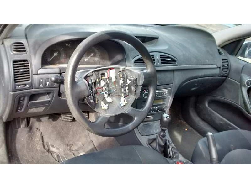 renault laguna ii (bg0) del año 2006