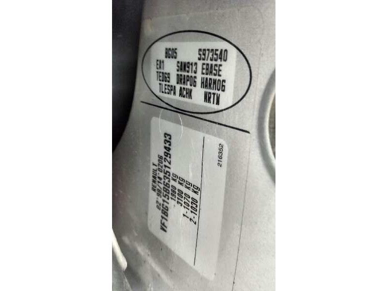 renault laguna ii (bg0) del año 2006