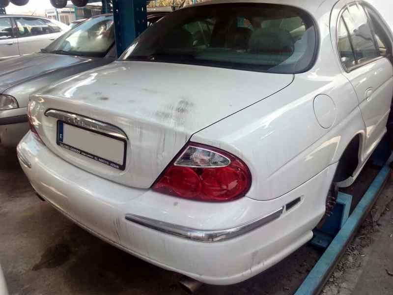 jaguar s-type del año 1999