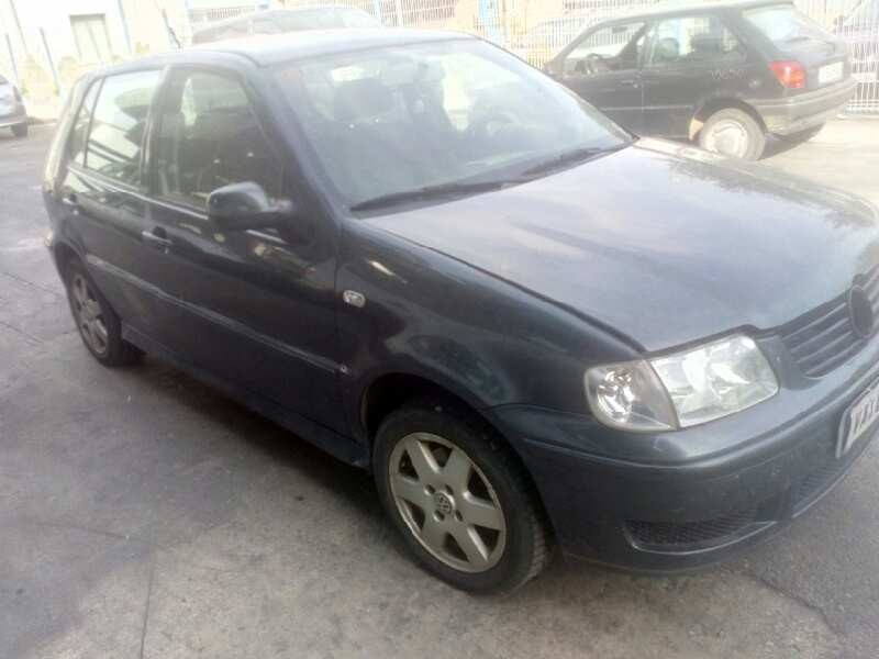 volkswagen polo berlina (6n2) del año 2001