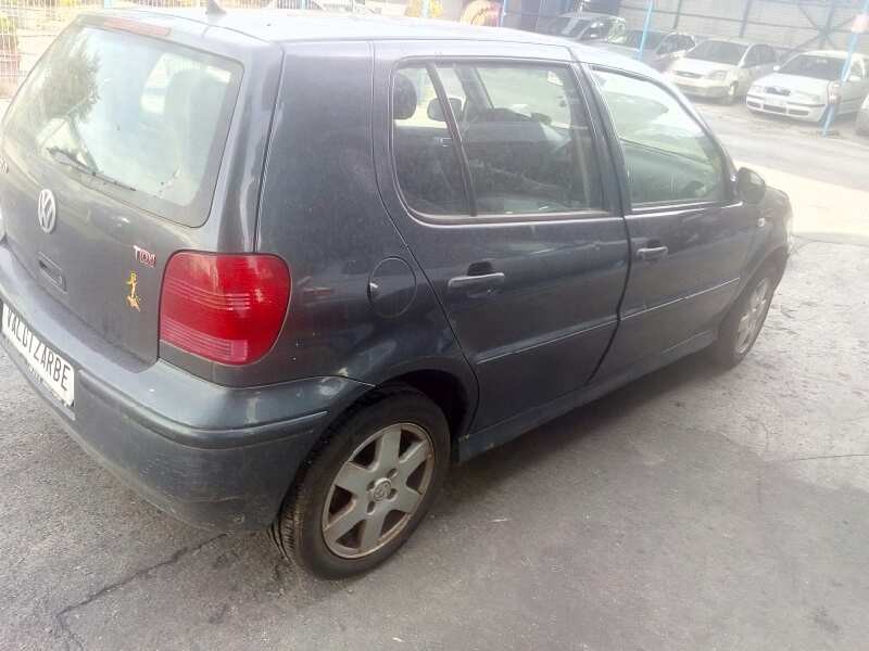 volkswagen polo berlina (6n2) del año 2001