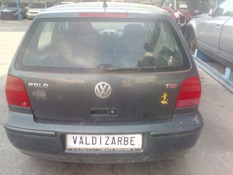 volkswagen polo berlina (6n2) del año 2001